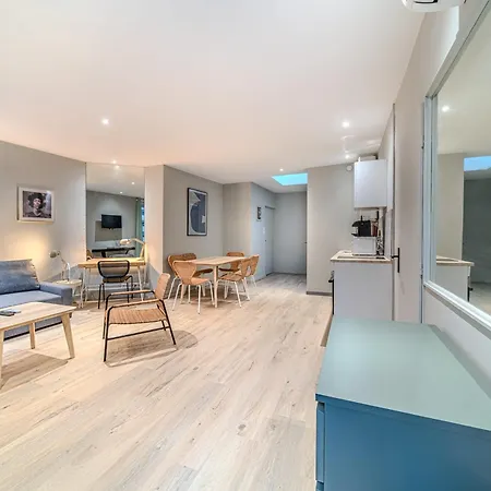 Charming 1-bedroom Across From Halles Paul Bocuse & Part-dieu Lyon